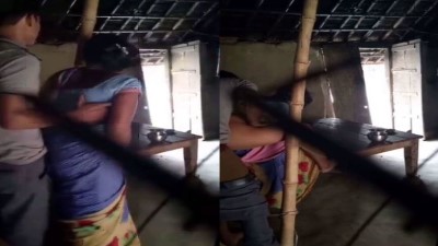 Village manaivi sunni oombi saree thuki ookum aabasa