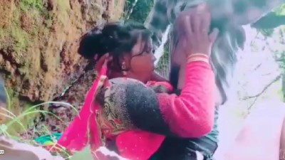 Velai Seiyum Auntyai Oomba Vaithu Ookum Tamil Aunty